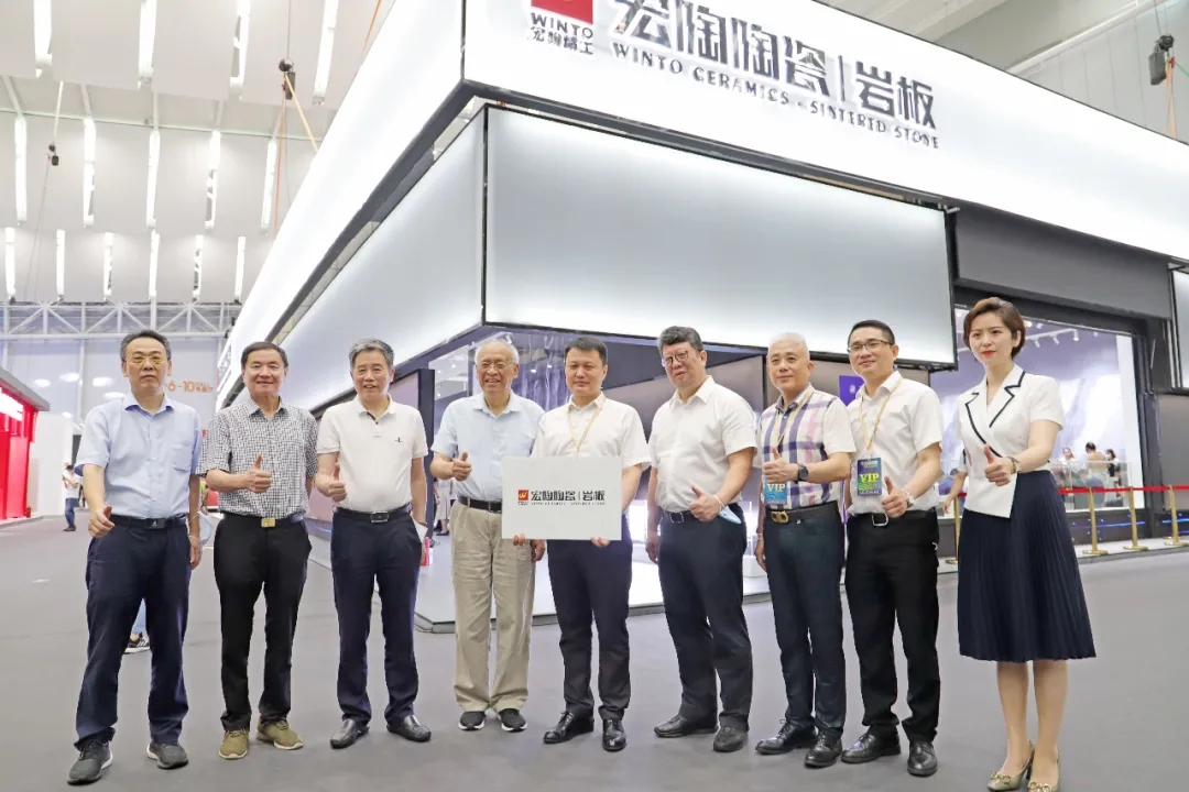 币游品牌总司理曹坚贞携一众大咖为康健家居发声图